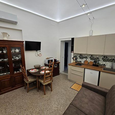 Grey House Apartments Katanya Dış mekan fotoğraf