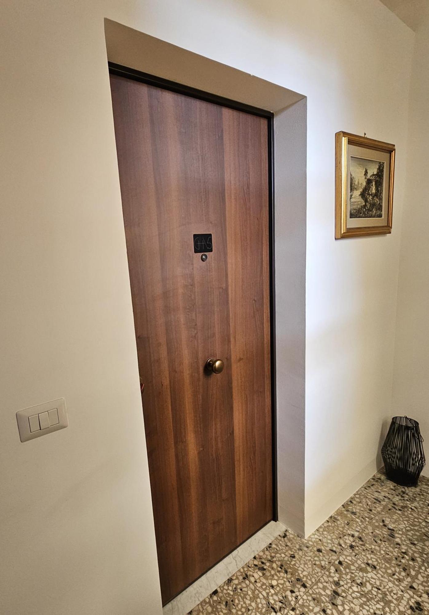Grey House Apartments Katanya Dış mekan fotoğraf